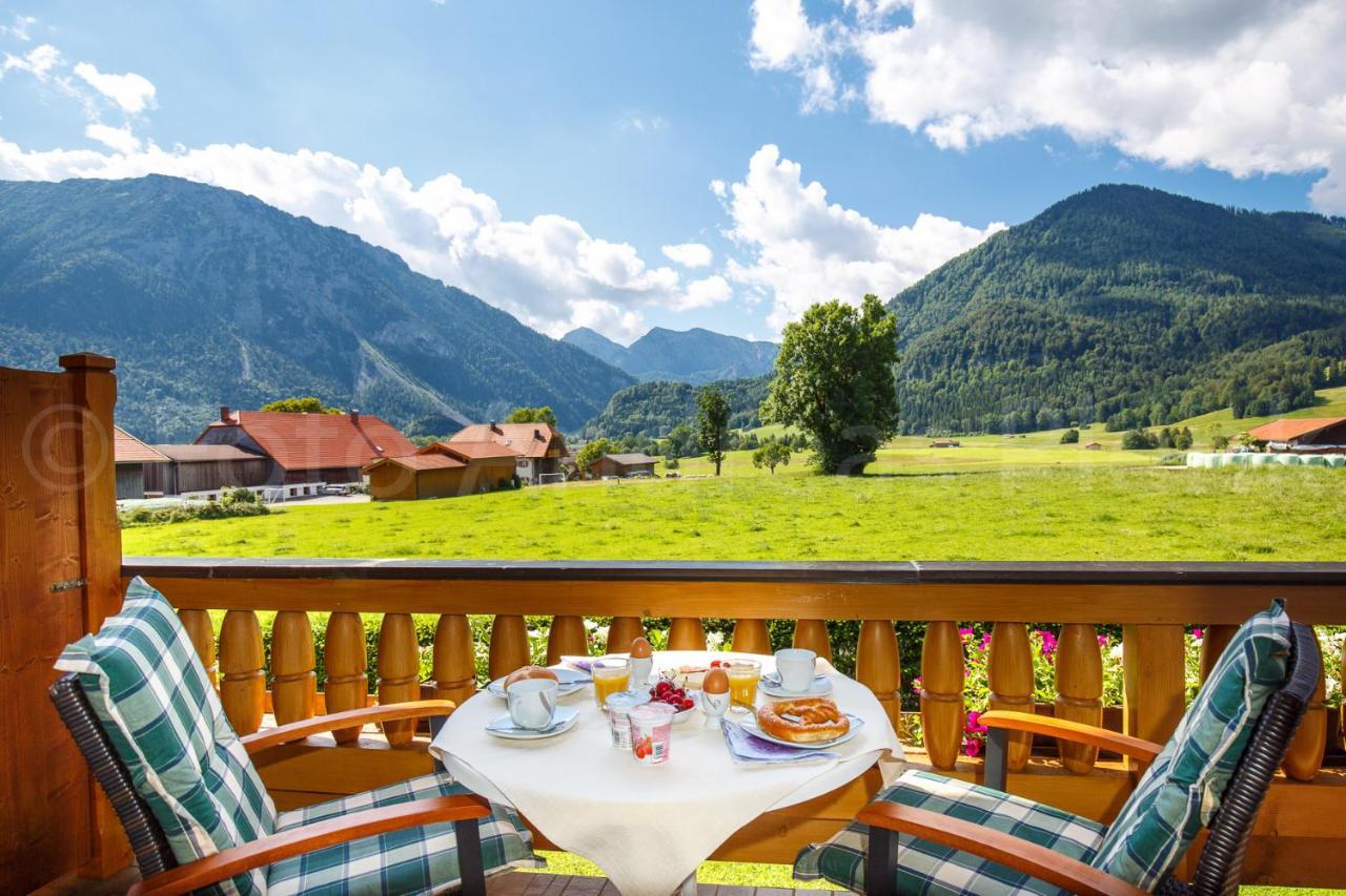 Haus Jaeger Ferienwohnungen Mit Indoor-Pool Inkl. Chiemgaukarte Рупольдинг Экстерьер фото