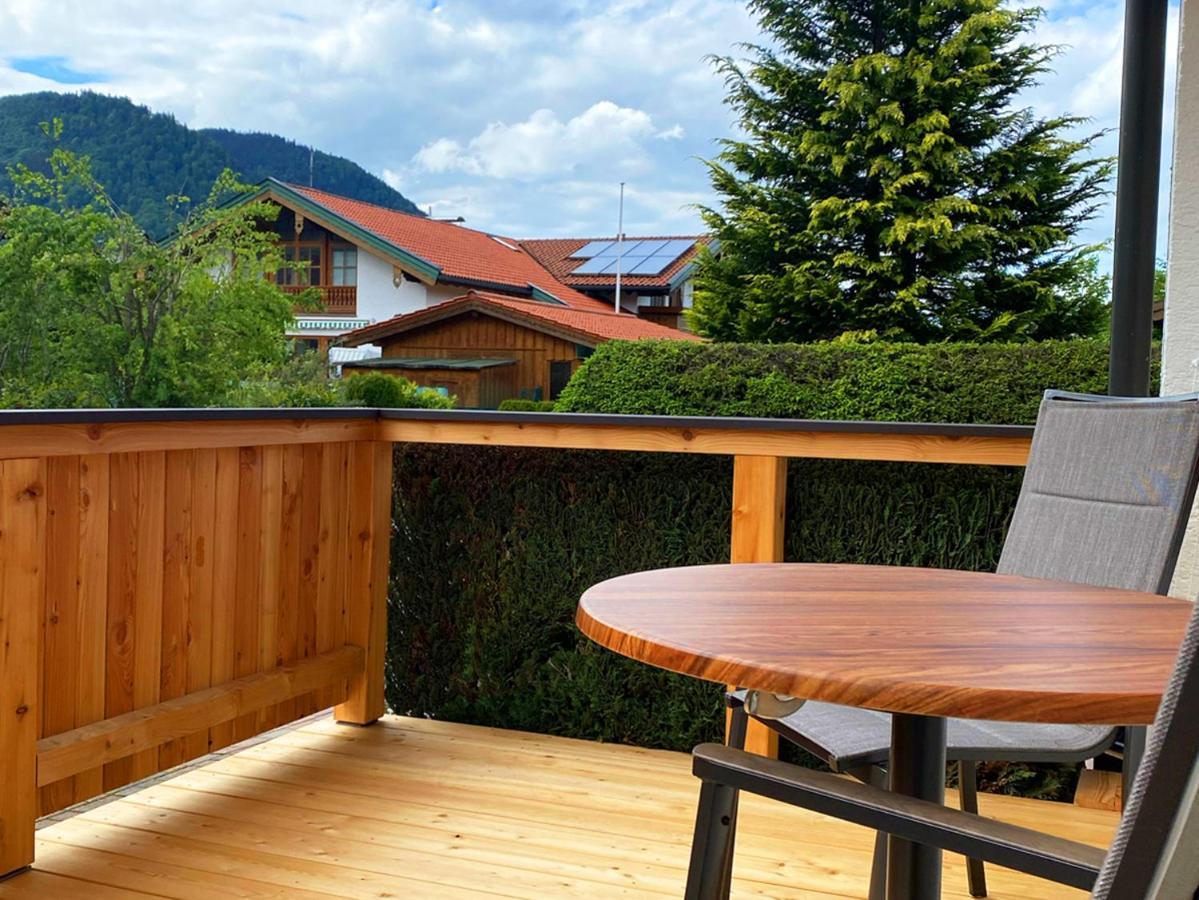 Haus Jaeger Ferienwohnungen Mit Indoor-Pool Inkl. Chiemgaukarte Рупольдинг Экстерьер фото